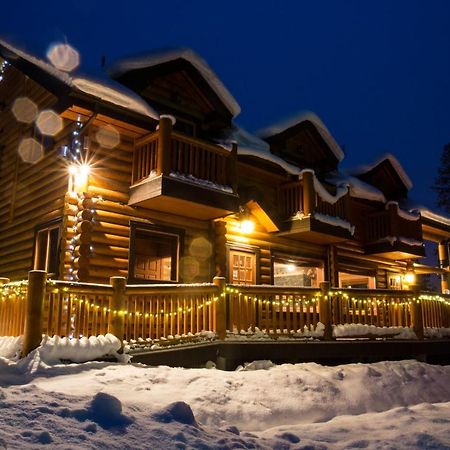 Castle Mountain Chalets Villa Екстериор снимка